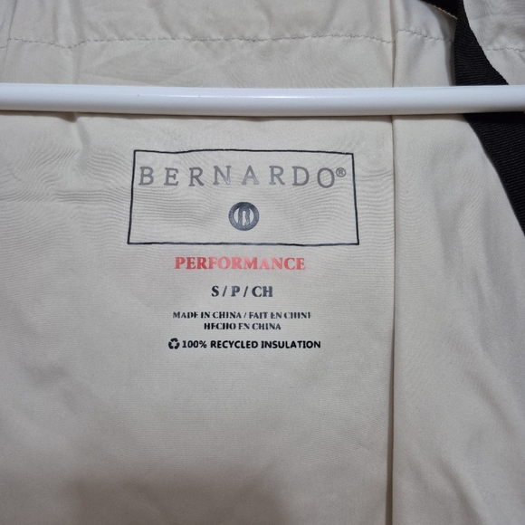 Bernardo Performance Women’s EcoPlume Cream Quilted Puffer Jacket – Size Small - Picture 5 of 8